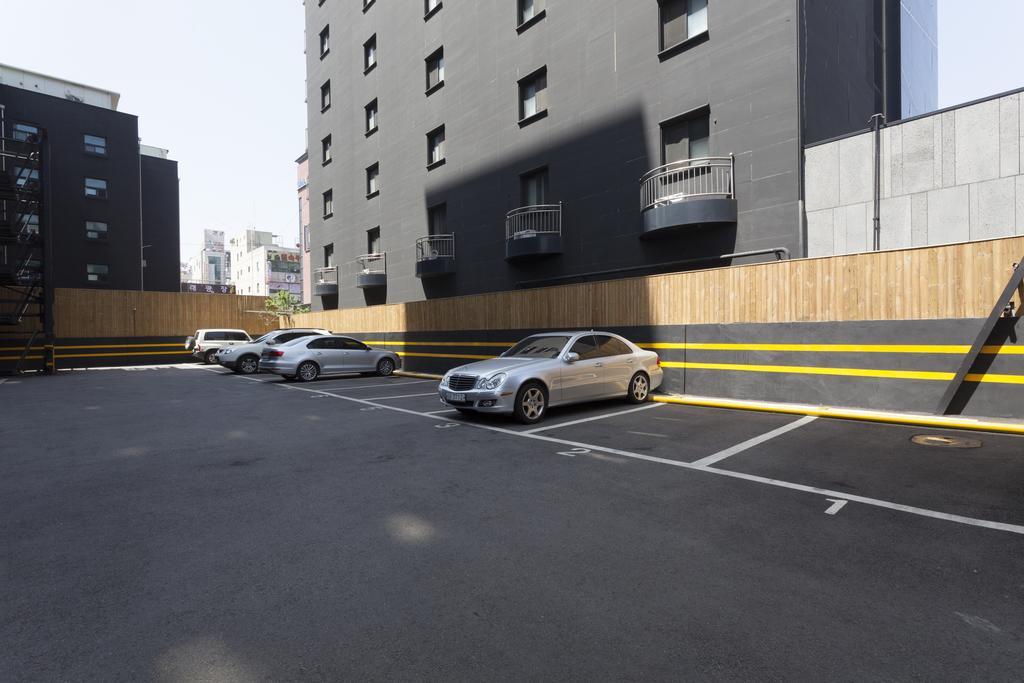 J-Top Hotel Siheung Exterior foto
